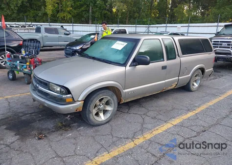 2003 Chevrolet S-10 Ls from USA, damaged, VIN 1GCCS19X938149266